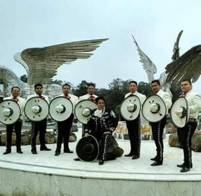 Porte y elegancia del mariachi